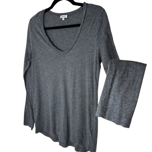 Splendid Dark Heather Gray Light Weight Long Sleeve Deep VNeck Sweater Top Med - Picture 1 of 10
